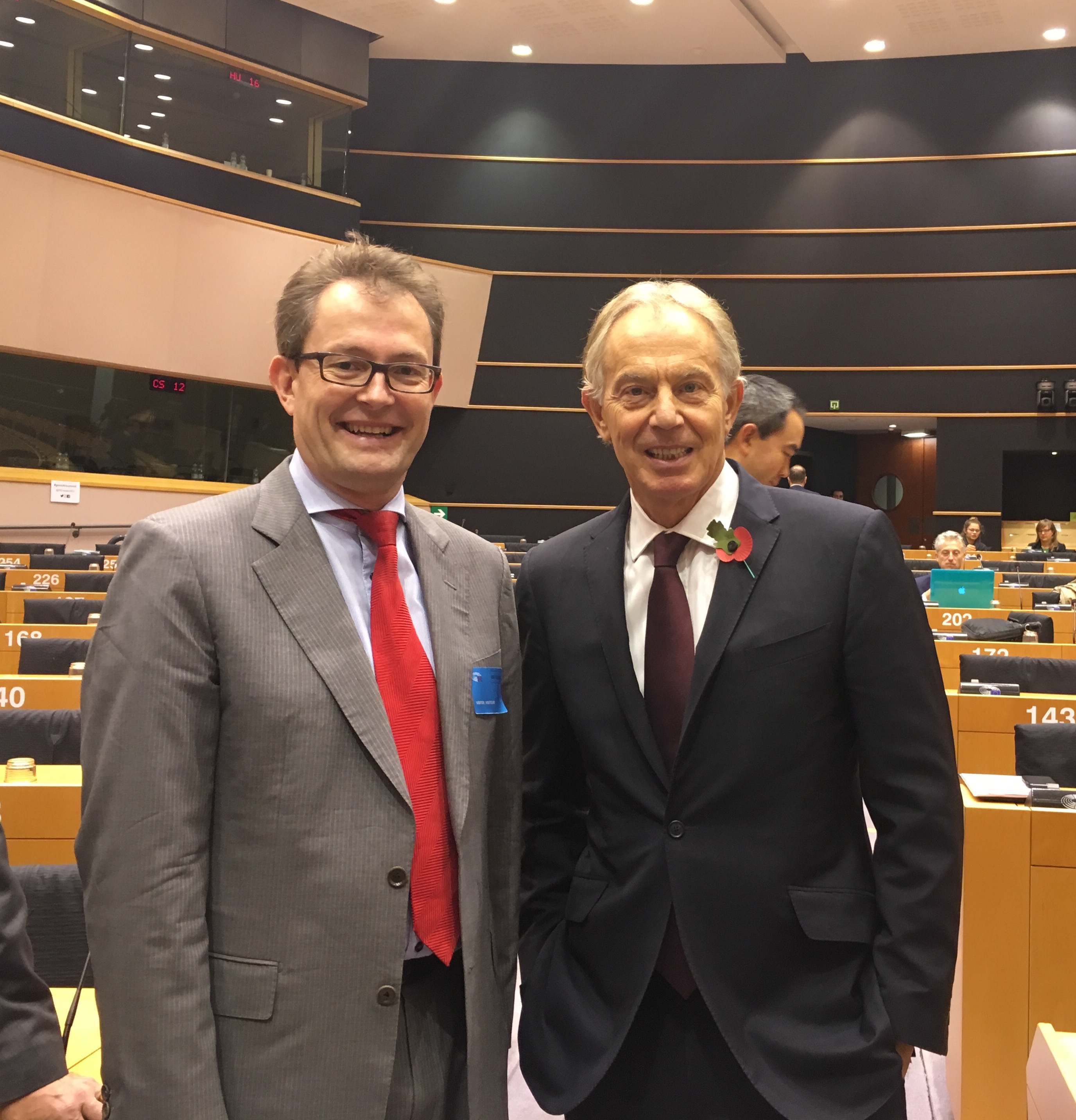 Presentation of the AI4People Principles, European Parliament, Brussels 2018 (with Tony Blair)